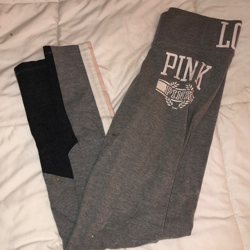 Victoria’s Secret Pink leggings